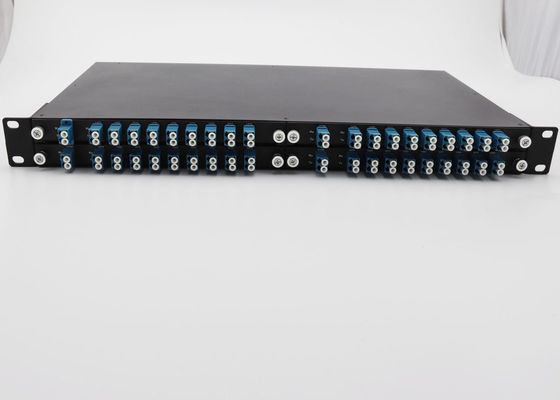 UPG 항구 1470년을 가진 1가지의 유형에 대하여 선반 산 CWDM Mux Demux 4 - 1610nm 파장 협력 업체